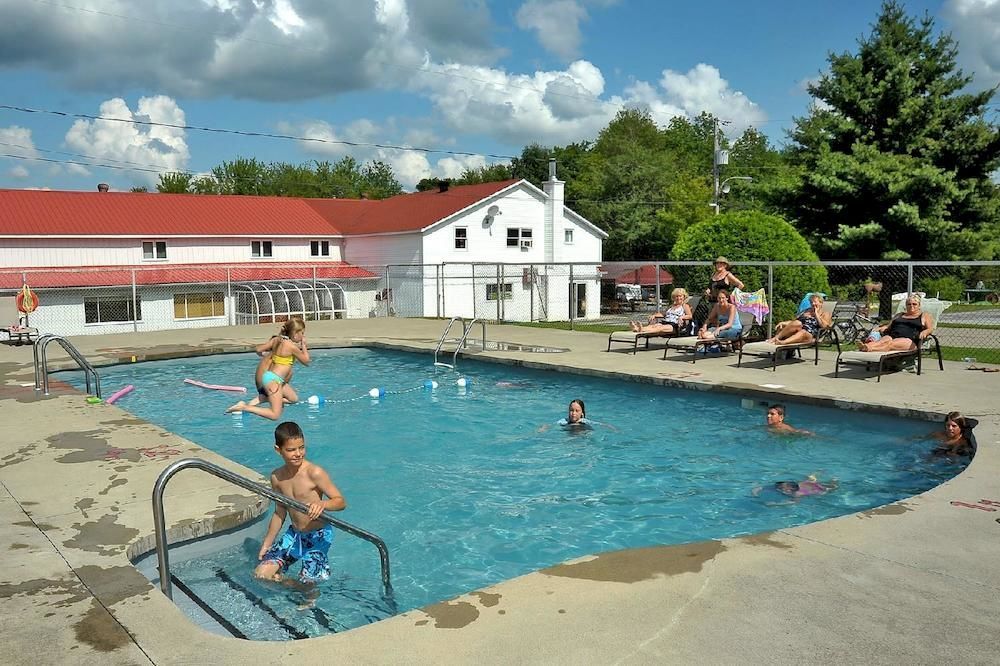 Auberge Papillon Lune Richmond Esterno foto