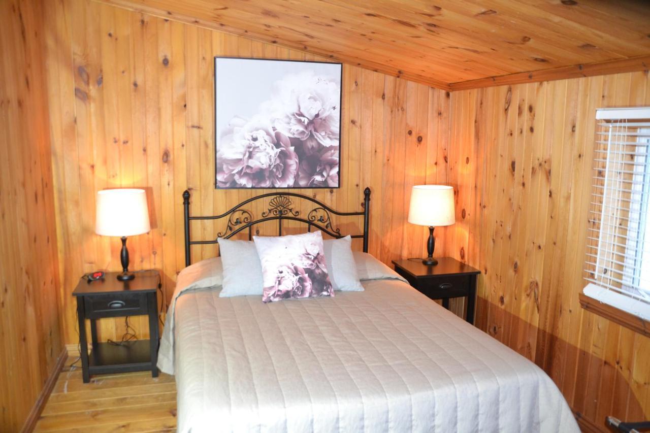 Auberge Papillon Lune Richmond Esterno foto